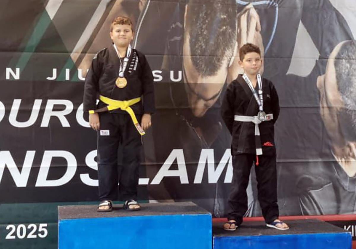 Los deportistas del Lotus Club Jiu Jitsu han subido al podio mostrando su buena preparación.