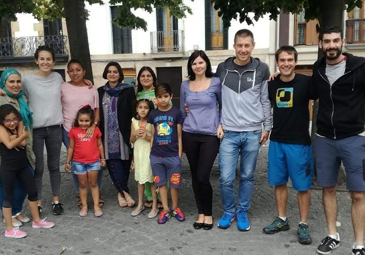 Aurreko Auzoko programaren edizio bateko partehartzaileak.