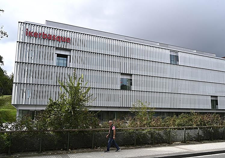 Exterior del edificio Ikerbasque, en Ibaeta, donde se instala el superordenador de IBM.
