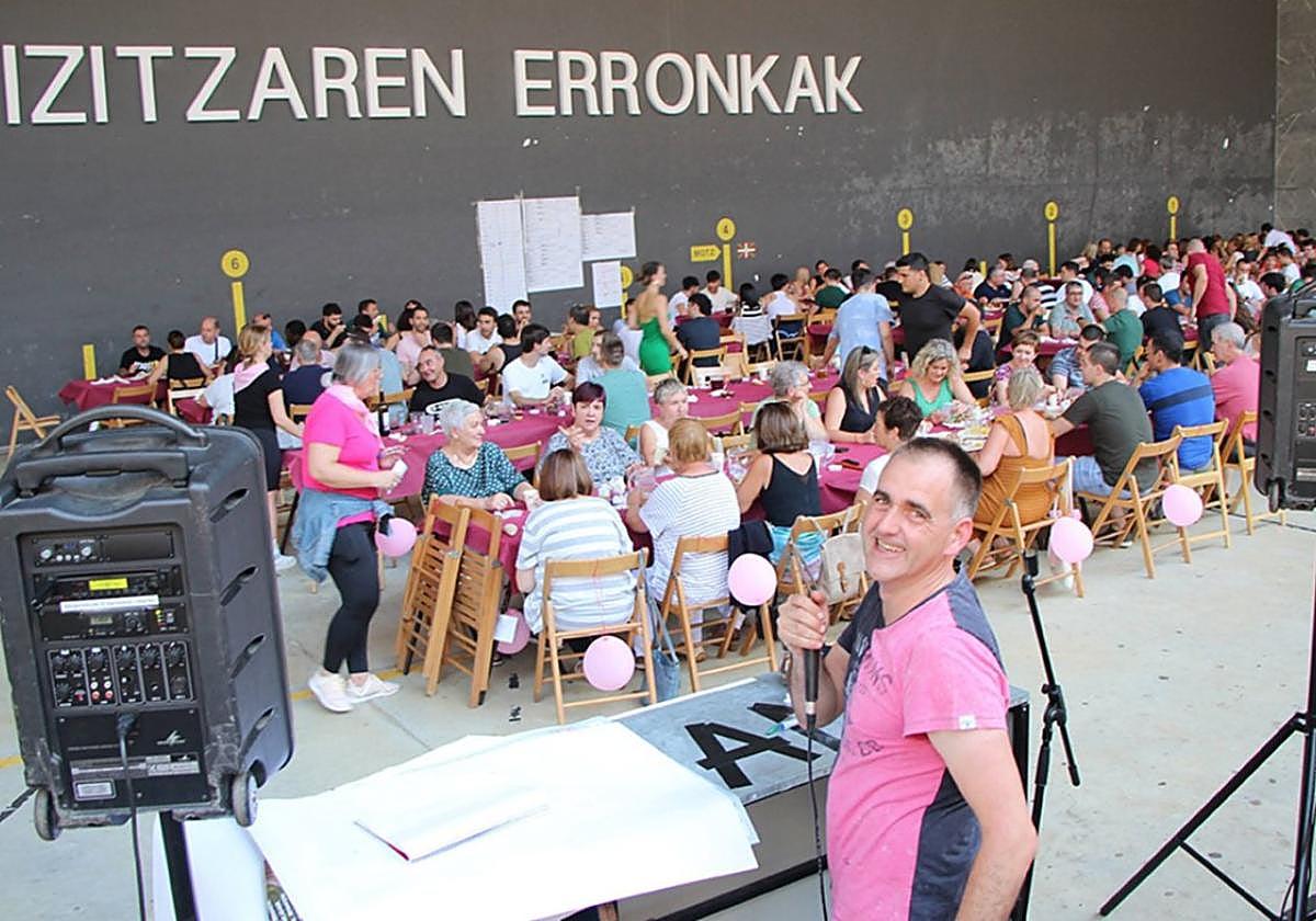 Mendaroko garagardo azokak laugarren edizioa izango du aurtengoa, eta aurrekoetan bezala ekintza eskaintza zabalarekin dator.