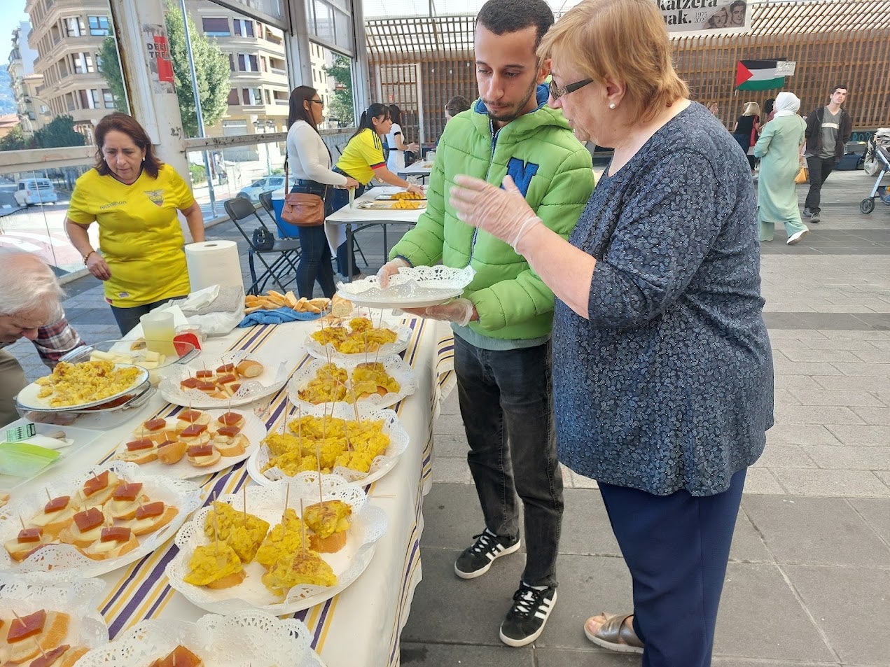 Comidas del Mundo en Atsegindegi