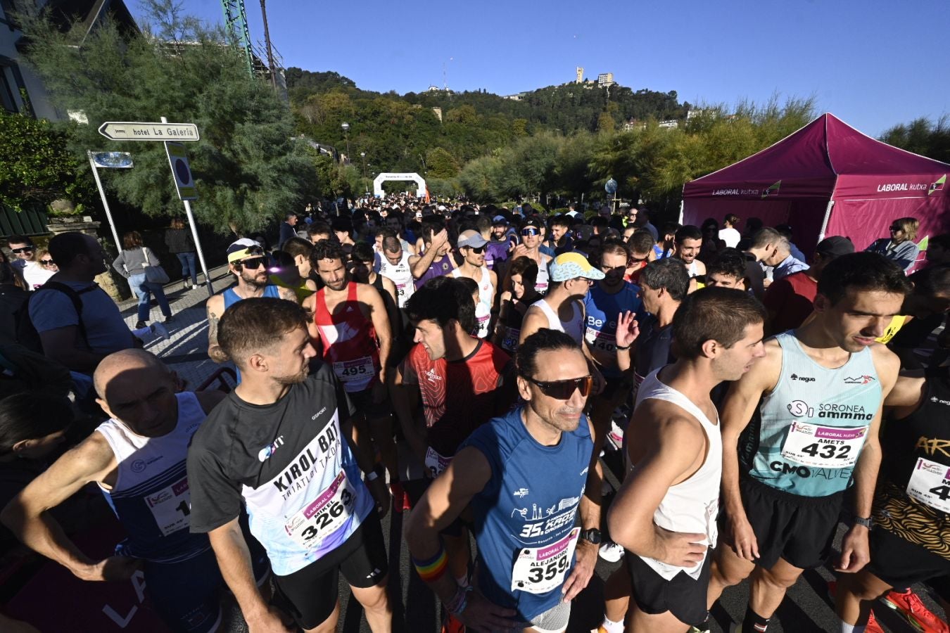 Sol y buen ambiente en el Cross 3 playas