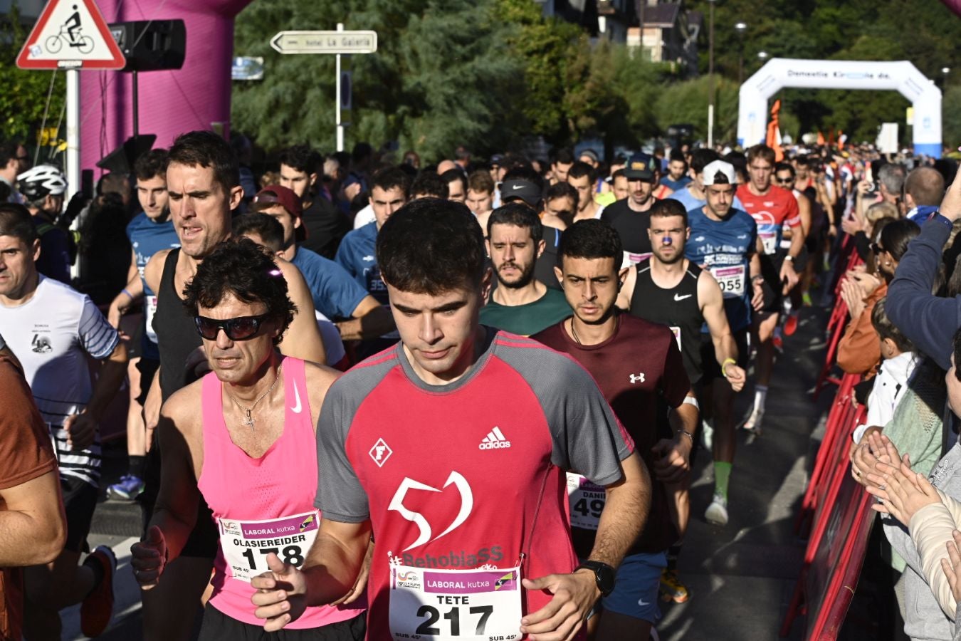 Sol y buen ambiente en el Cross 3 playas