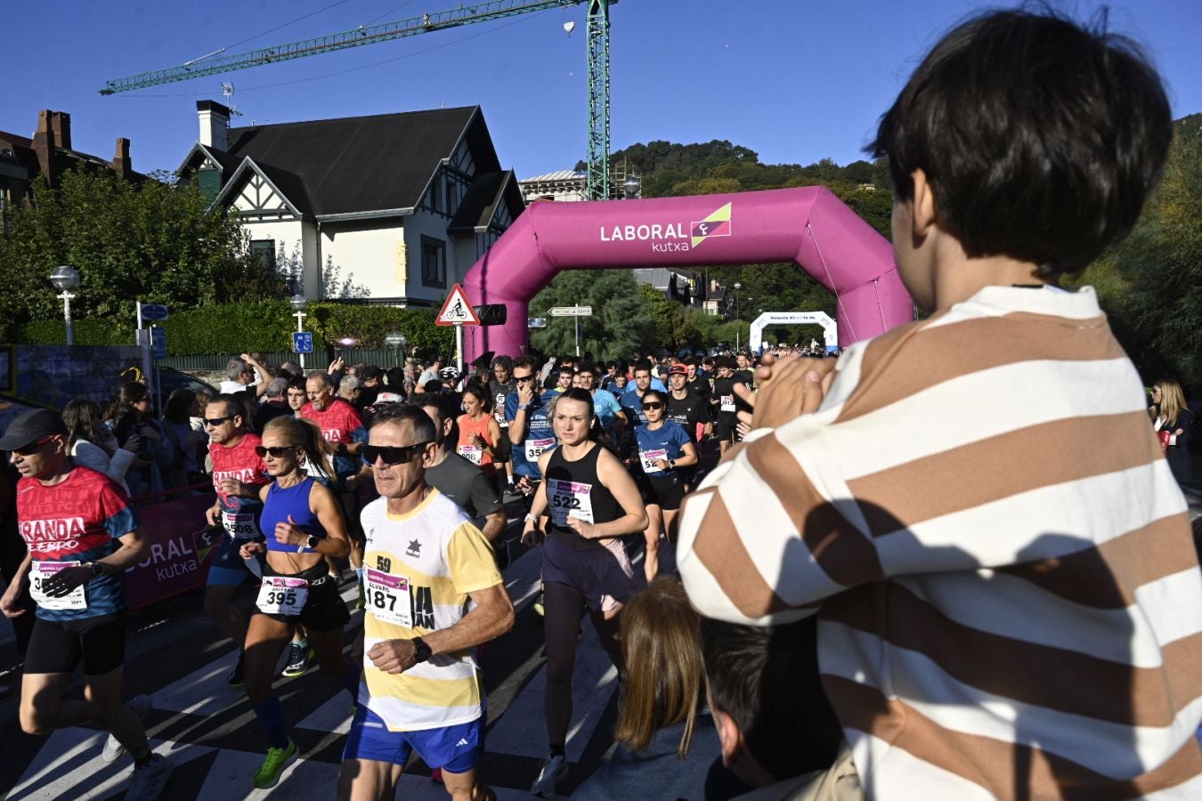 Sol y buen ambiente en el Cross 3 playas