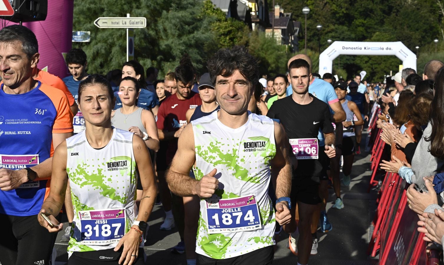 Sol y buen ambiente en el Cross 3 playas