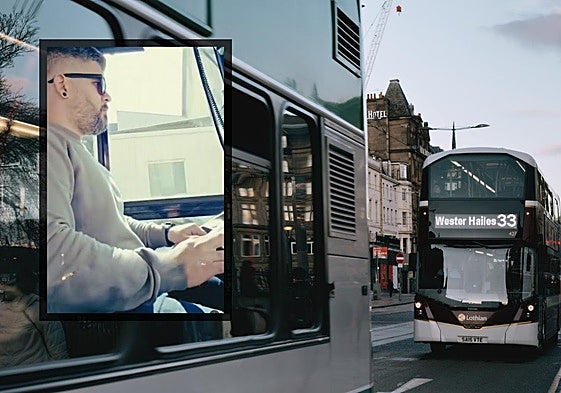 Daniel conduce su autobús por las carreteras de Alemania.