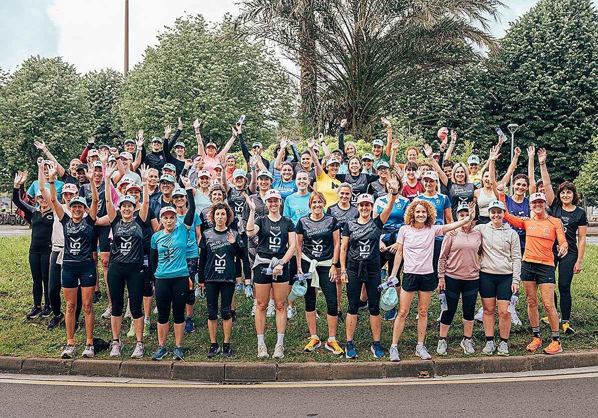 Cerca de 100 mujeres completan el programa «Emakumeok Mugimenduan» rumbo a la Salto 15K
