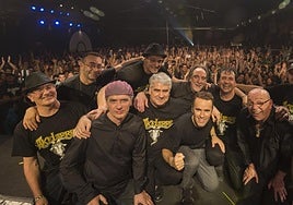 El grupo Akelarre llegó a superar los 150 conciertos al año. Aquí en un concierto en 2017, cuando regresaron para una breve gira.