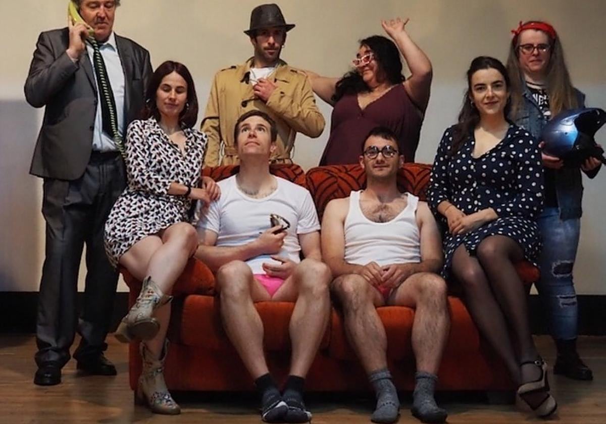 Protagonistas de la obra 'Argi dago'.