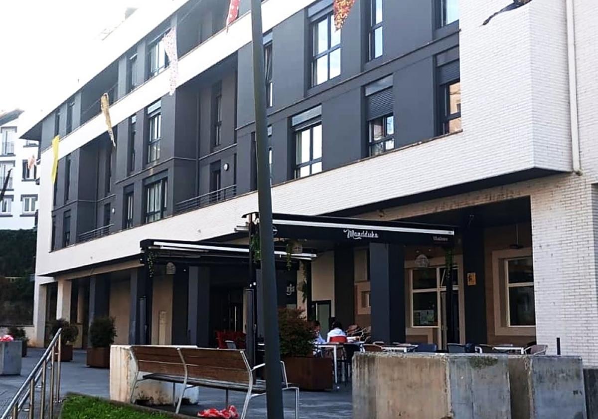 En este edificio de Berazubi se instalará la nueva sede de la asociación Zutani.