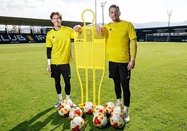 Impenetrable. La portería delReal Unión, con Lander y Jon Tena, se ha convertido en una barrera por la que no pasan los balones.