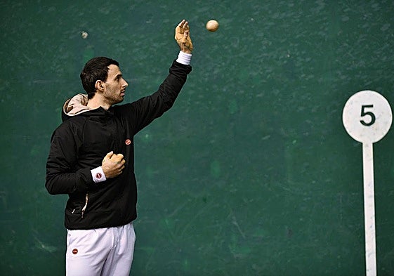 Jokin Altuna volverá el sábado al Astelena de Eibar.