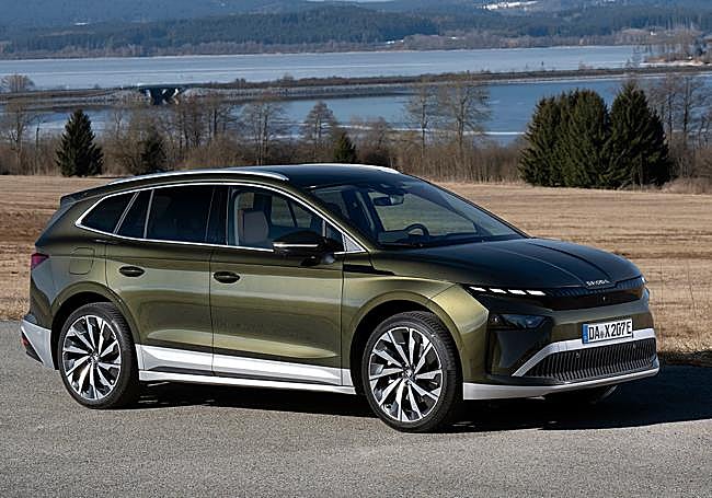 No obstante, cualquiera de las versiones del Enyaq va a satisfacer las necesidades de cualquier conductor, entre otras cosas, por su autonomía