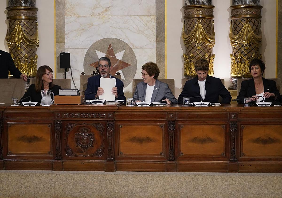 Eneko Goia durante el pleno de este jueves