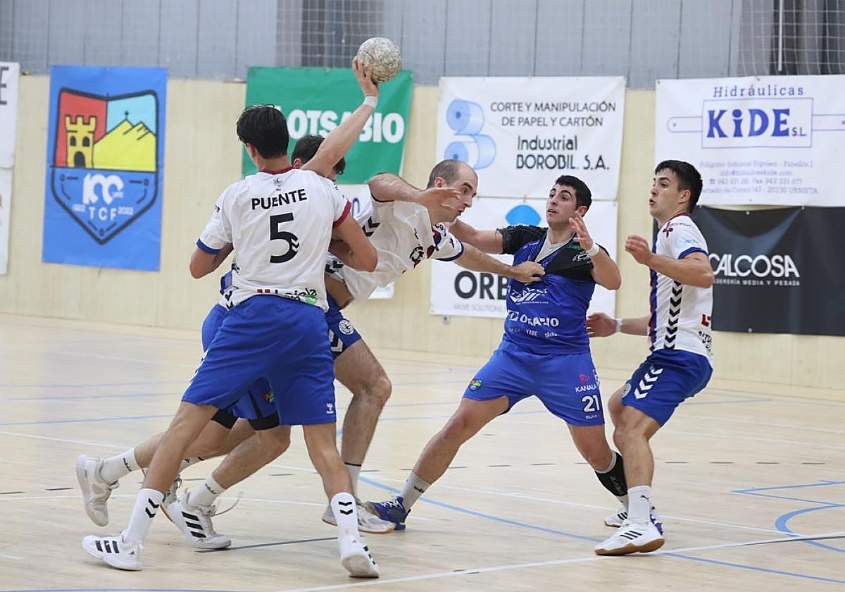 El Eibar Eskubaloia recibirá al colista, el Trapagarán, este sábado en el polideportivo Ipurua.