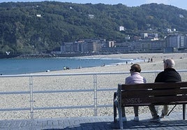El ambiente soleado seguirá en San Sebastián al menos hasta el domingo por la tarde.