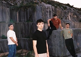 El grupo ermuarra Slide presenta un nuevo trabajo compuesto por seis temas que combina diferentes estilos musicales.