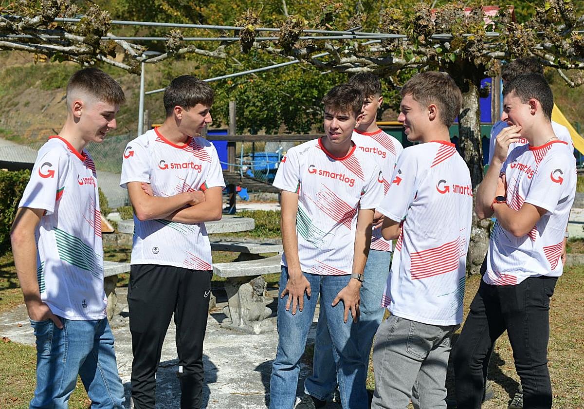 Siete de los integrantes que pasan a la categoría sub-23.