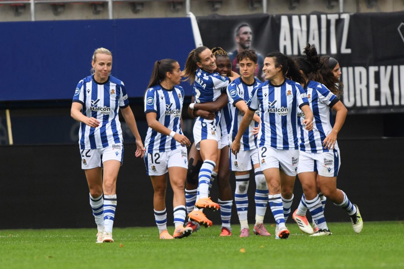 Exhibición de la Real en el derbi