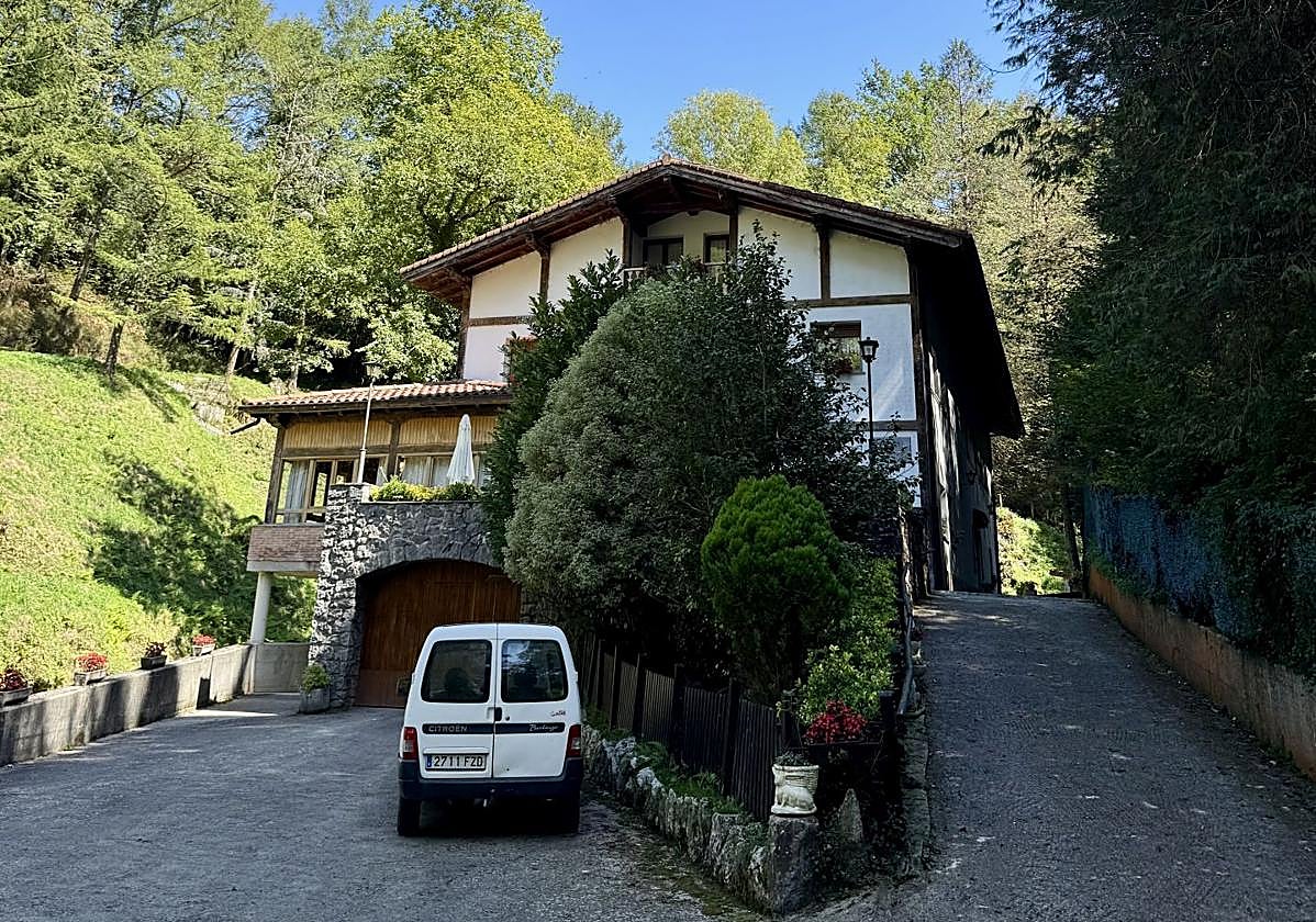Vista del restaurante Granada Erreka, ubicado en un entorno precioso.