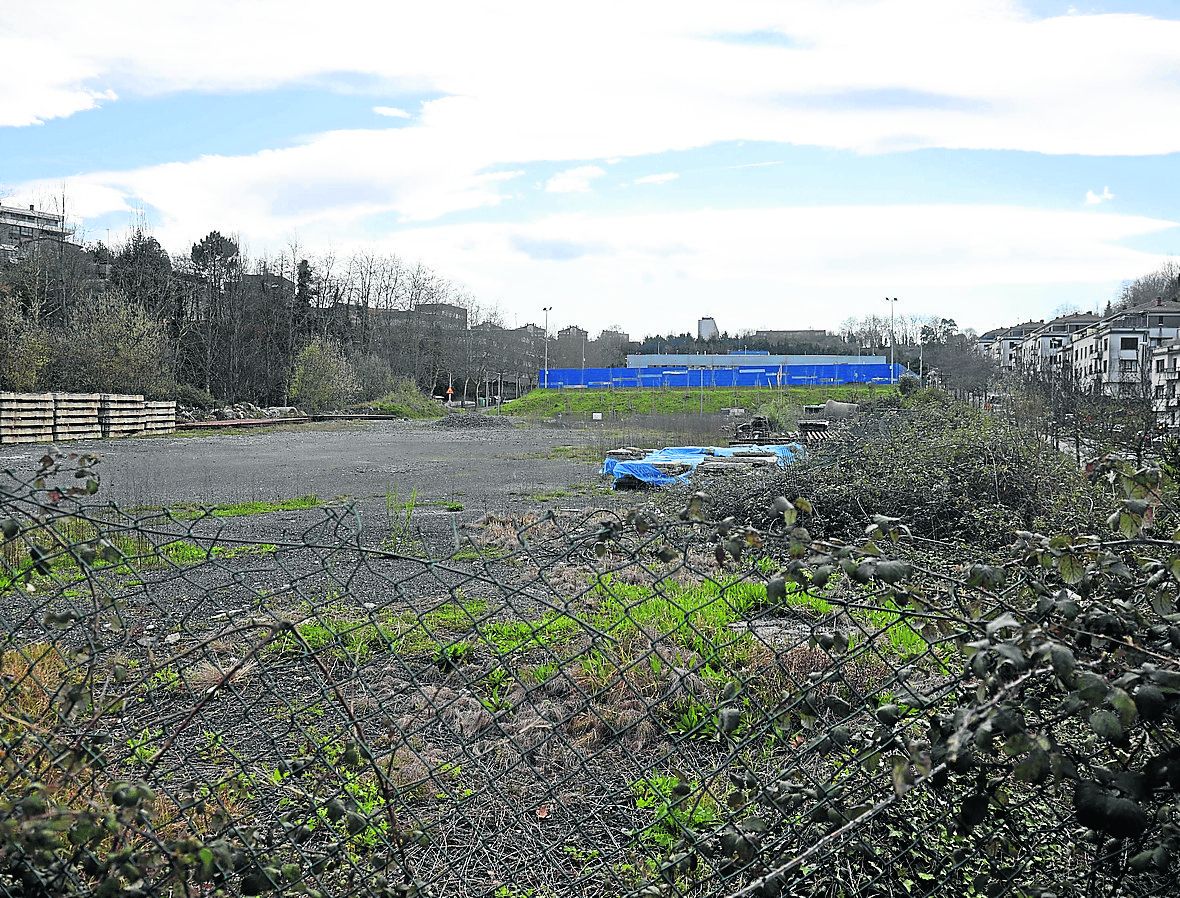 Parcela en la que se construirá el nuevo parque.