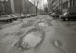 Charcos en el paseo de Duque de Mandas, en imagen ya de los años 80.