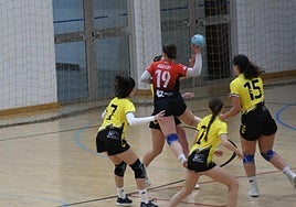 Pleno de victorias en el estreno liguero para el Ereintza Bitek.