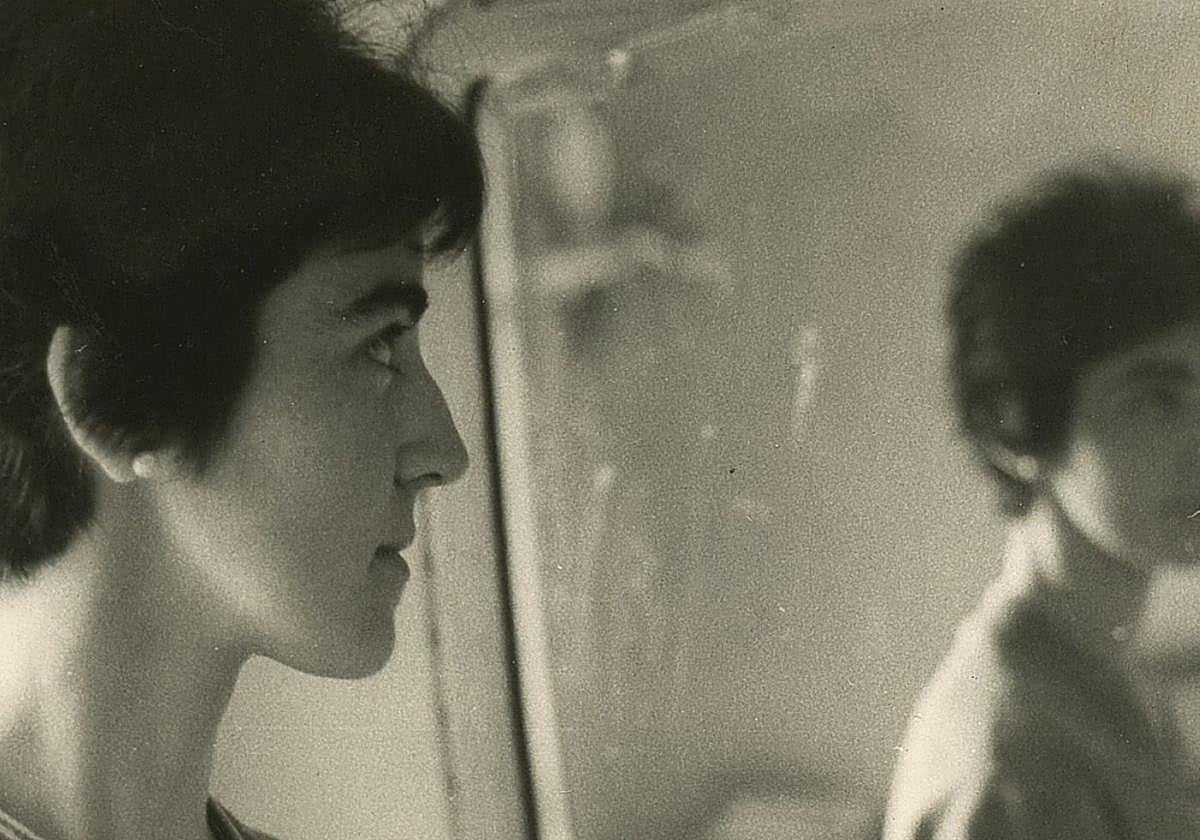 Imagen de archivo de la polifacética artista urnietarra, Lurdes Iriondo.