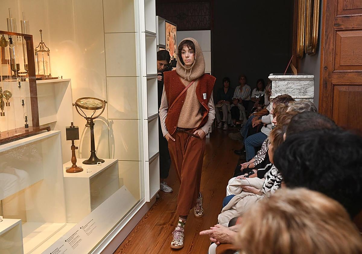 Fashion show en el Laboratorium Museoa de Bergara