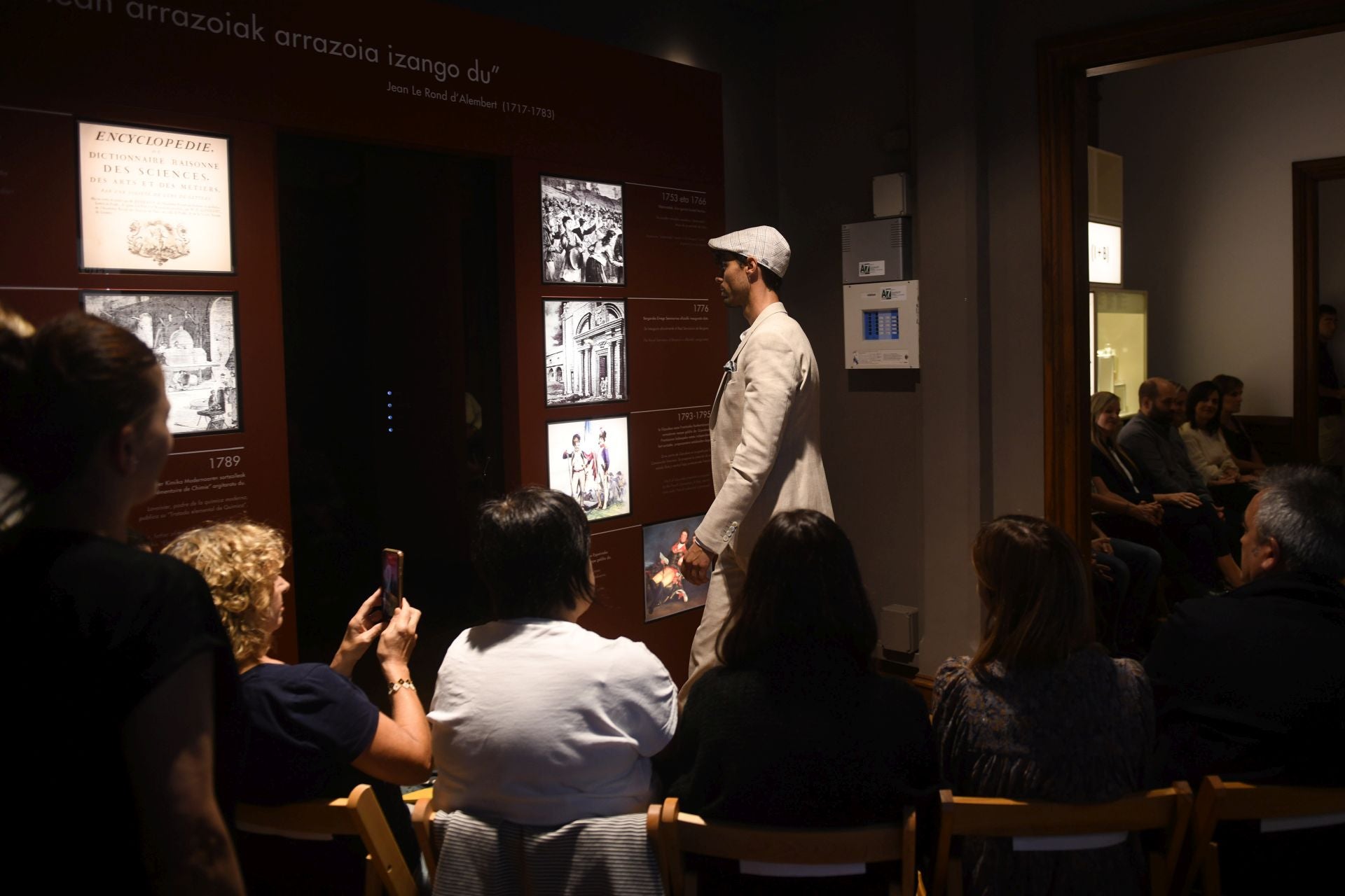 Fashion show en el Laboratorium Museoa de Bergara