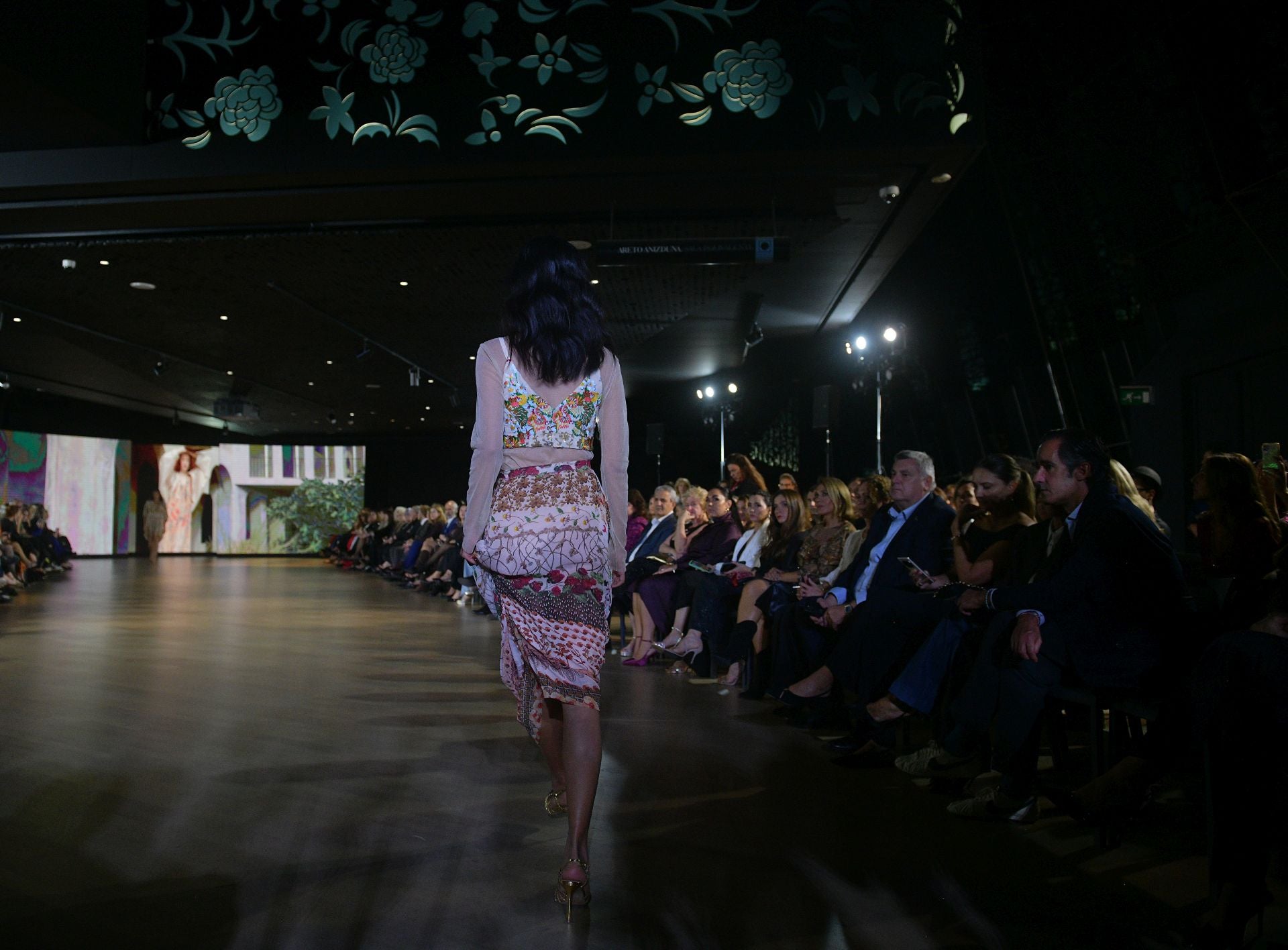 Desfile de Ailanto y CLARO Couture en el Museo Balenciaga