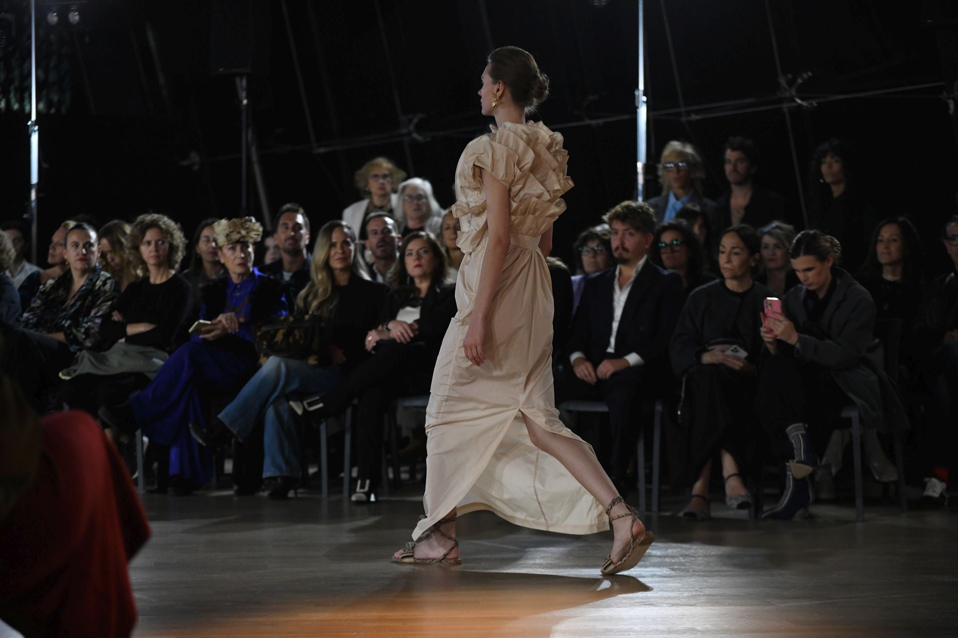 Desfile de Ailanto y CLARO Couture en el Museo Balenciaga