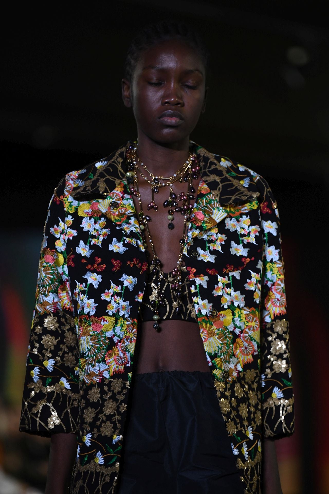 Desfile de Ailanto y CLARO Couture en el Museo Balenciaga