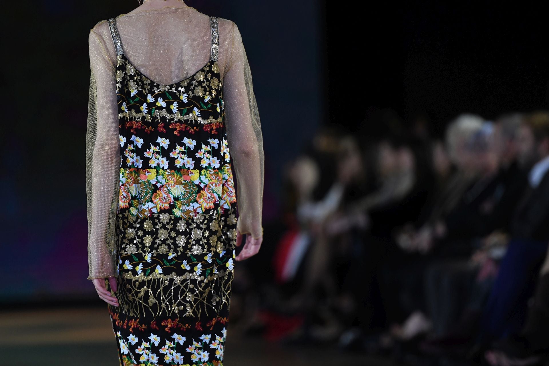 Desfile de Ailanto y CLARO Couture en el Museo Balenciaga