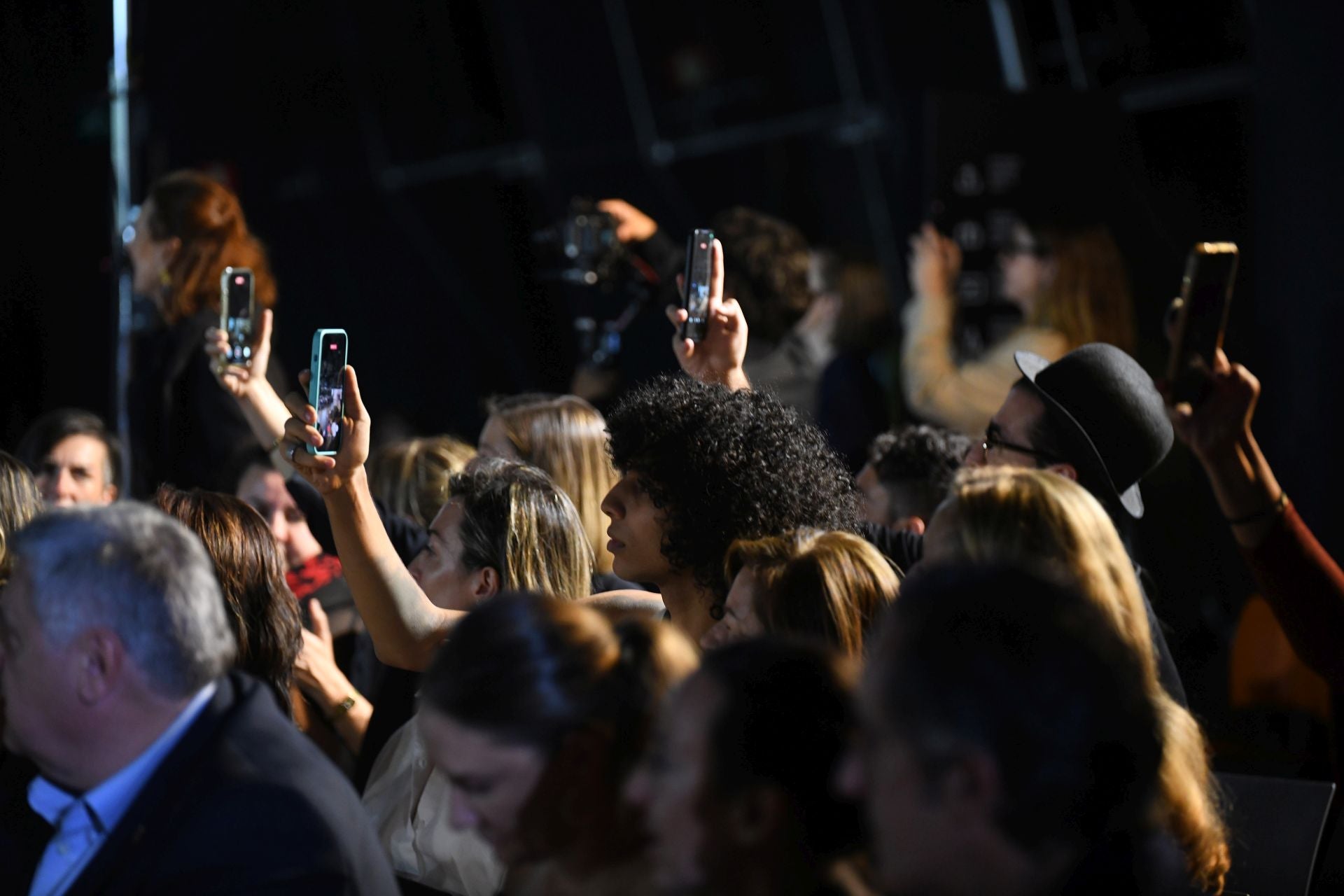 Desfile de Ailanto y CLARO Couture en el Museo Balenciaga