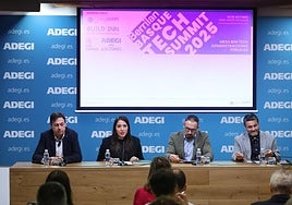 El consejero de Vivienda, Denis Itxaso, en la inauguración este jueves del Basque Building Tech Summit 2025.