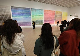 Presentación de la exposición 'Ukitu' en Tabakalera