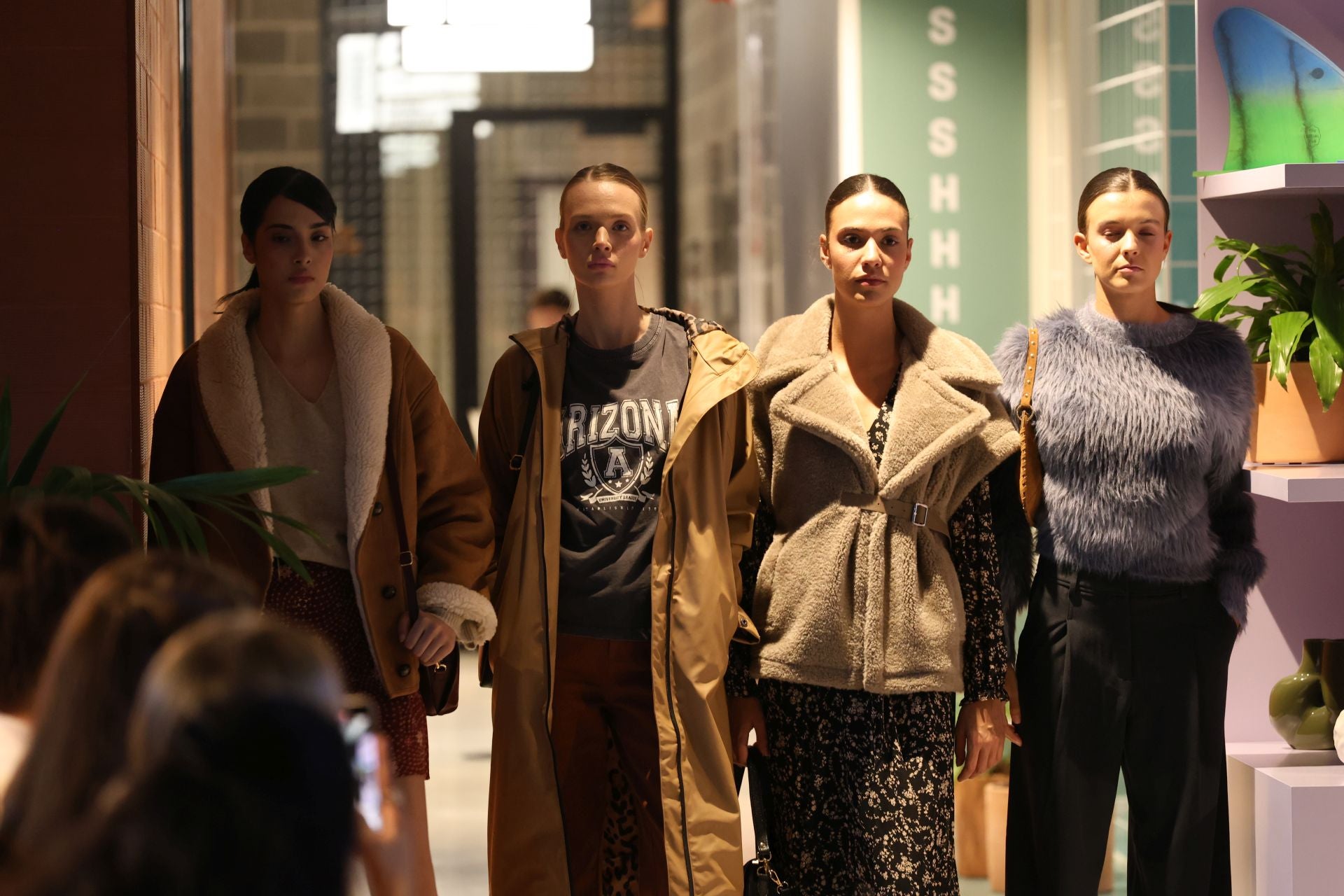 Una veintena de comercios y marcas donostiarras presenta sus propuestas en The Social Hub