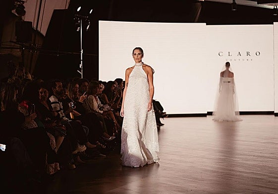 No te pierdas las imágenes más espectaculares de los desfiles de Balenciaga.