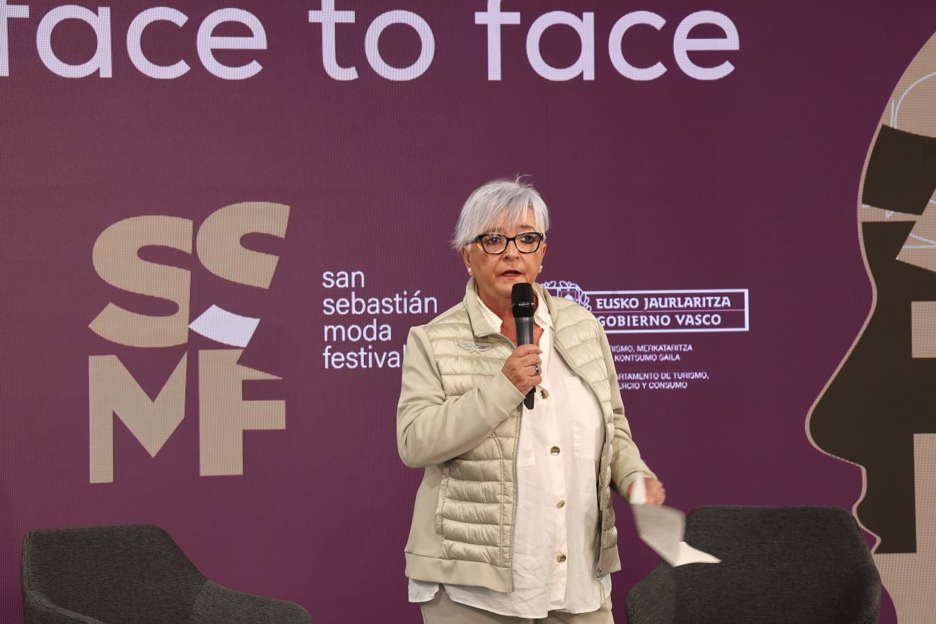 Una charla sobre el éxito en DV Gunea