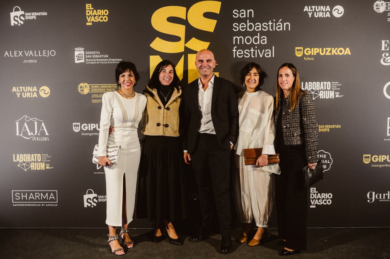 Photocall del desfile de Ailanto