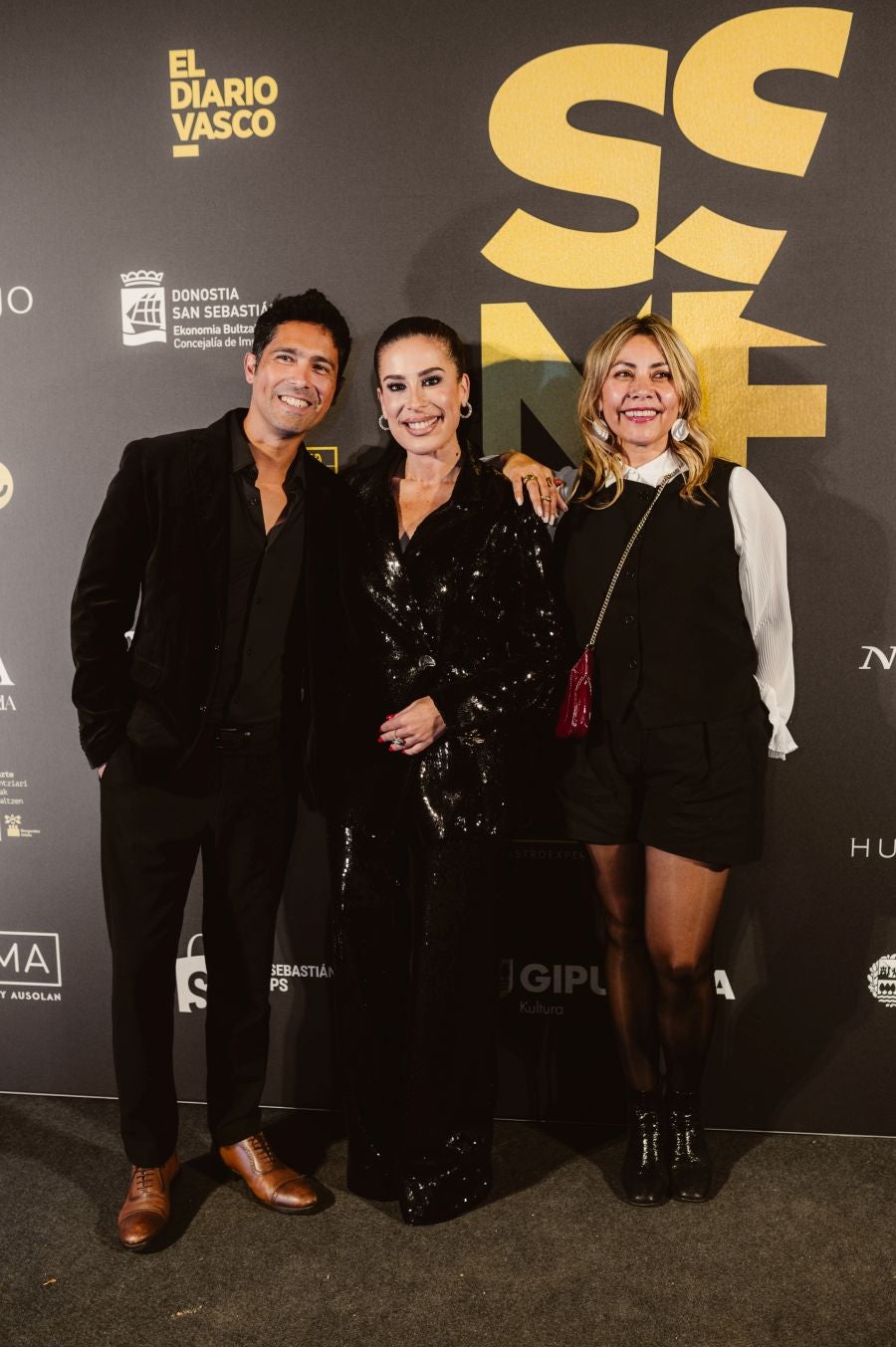 Photocall del desfile de CLARO Couture