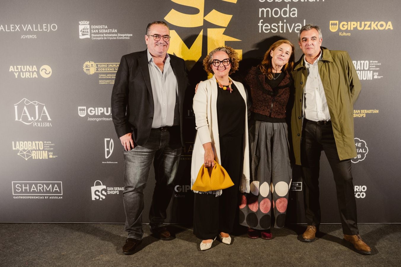 Photocall del desfile de CLARO Couture