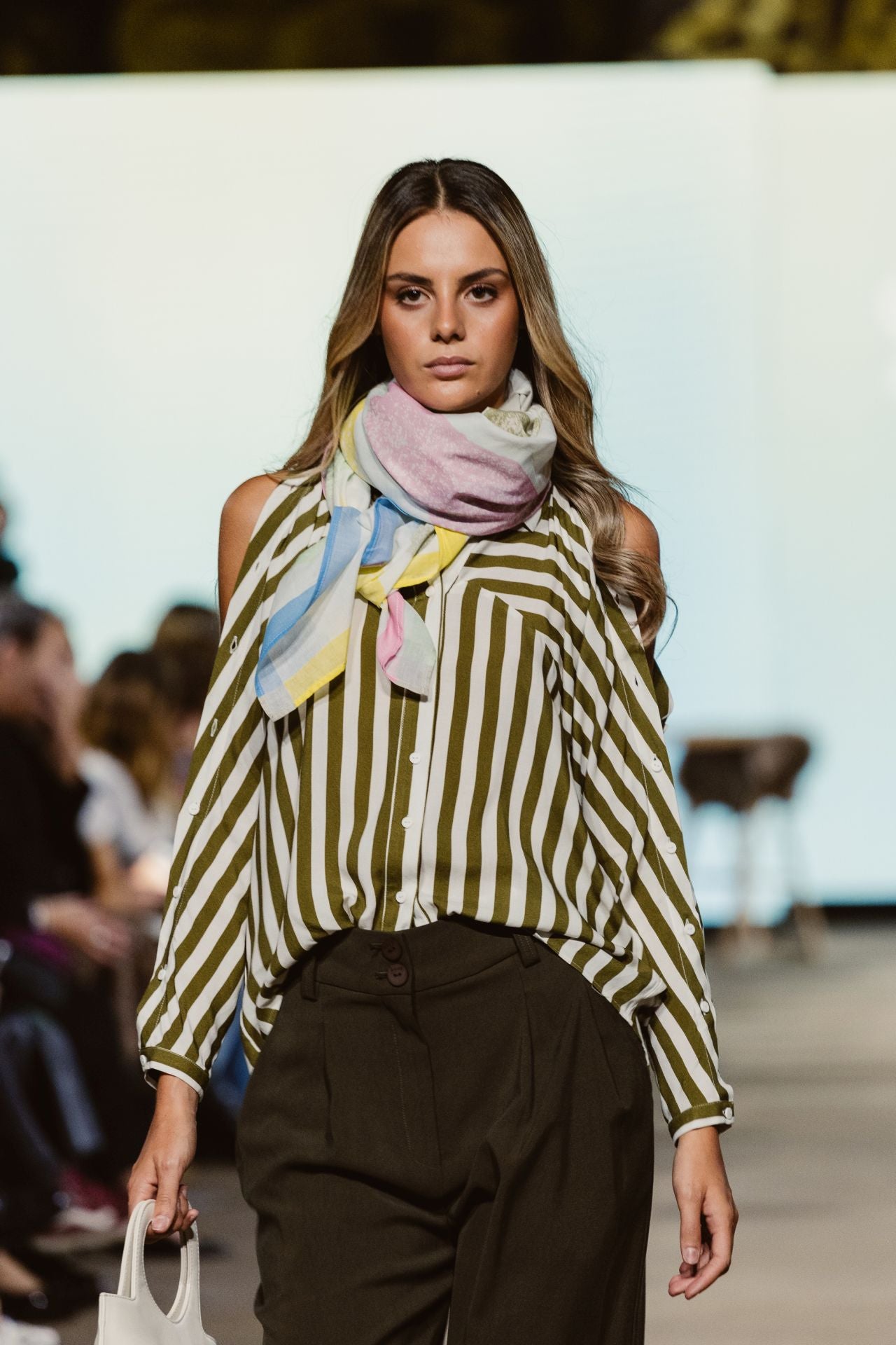 San Telmo aplaude el desfile de SKFK