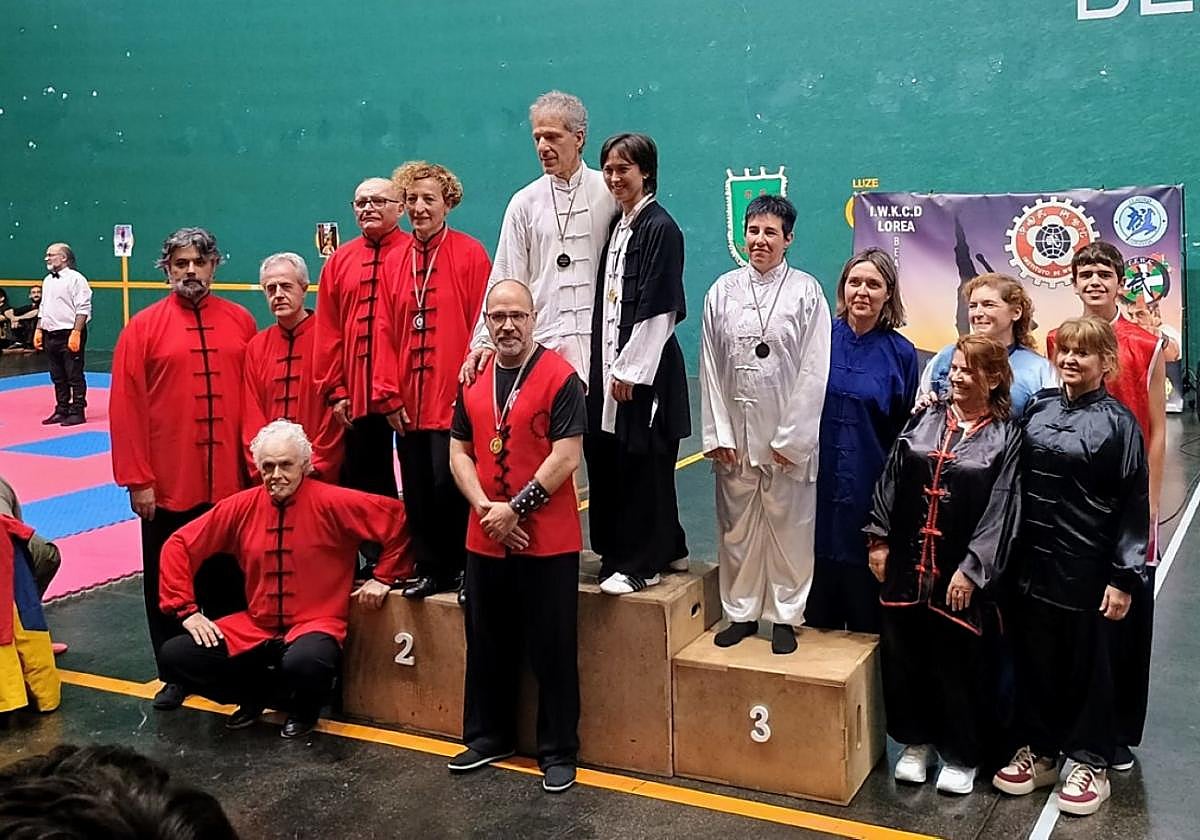 Las artes marciales volverán a tomar el frontón del polideportivo Antzizar.