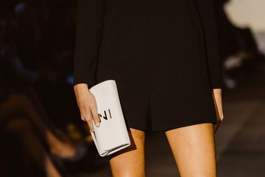 Martha Prada presenta su firma de bolsos Parenzo