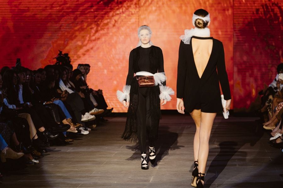 Martha Prada presenta su firma de bolsos Parenzo