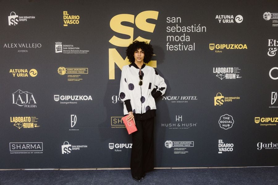 Martha Prada presenta su firma de bolsos Parenzo