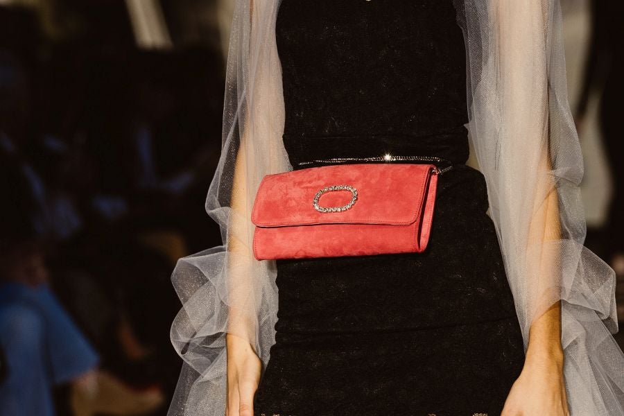 Martha Prada presenta su firma de bolsos Parenzo