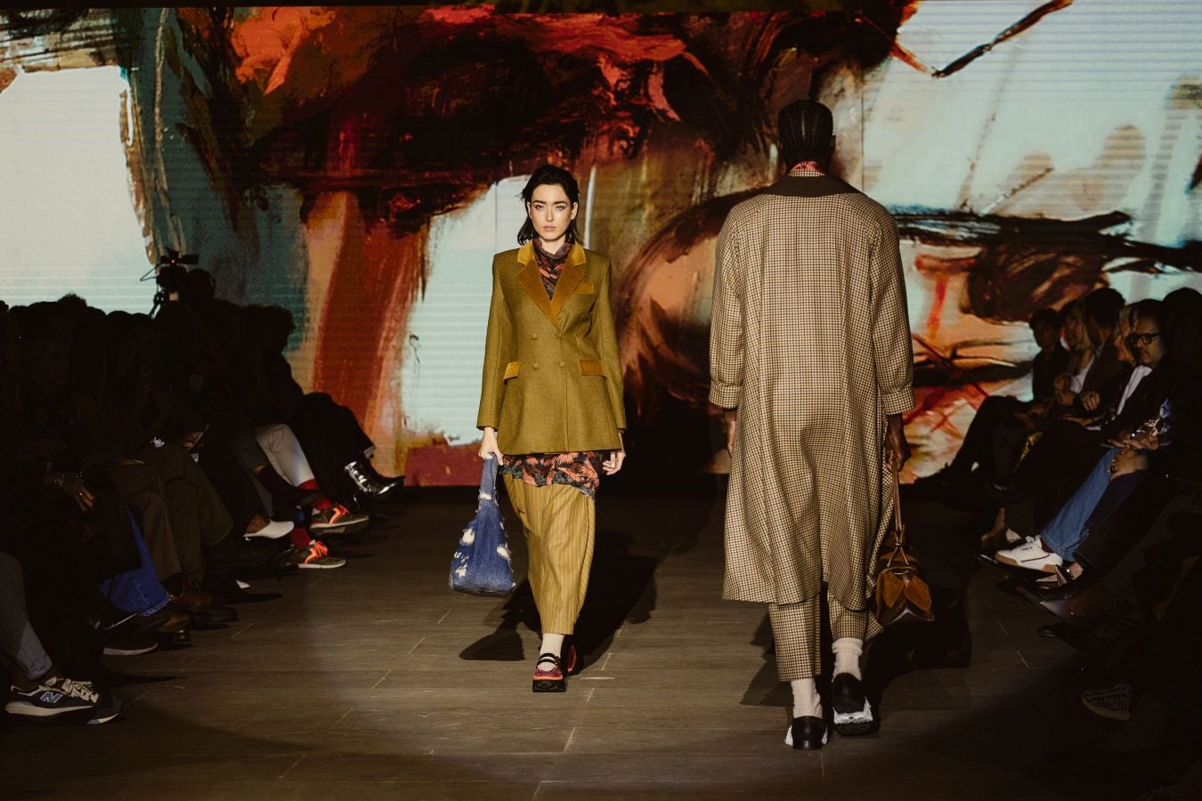 Desfile de Noventa Grados en SSMF